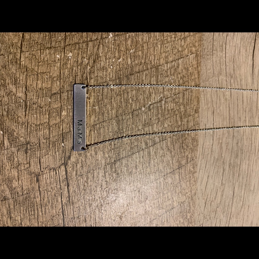 Horizontal Bar necklace (MAMA)